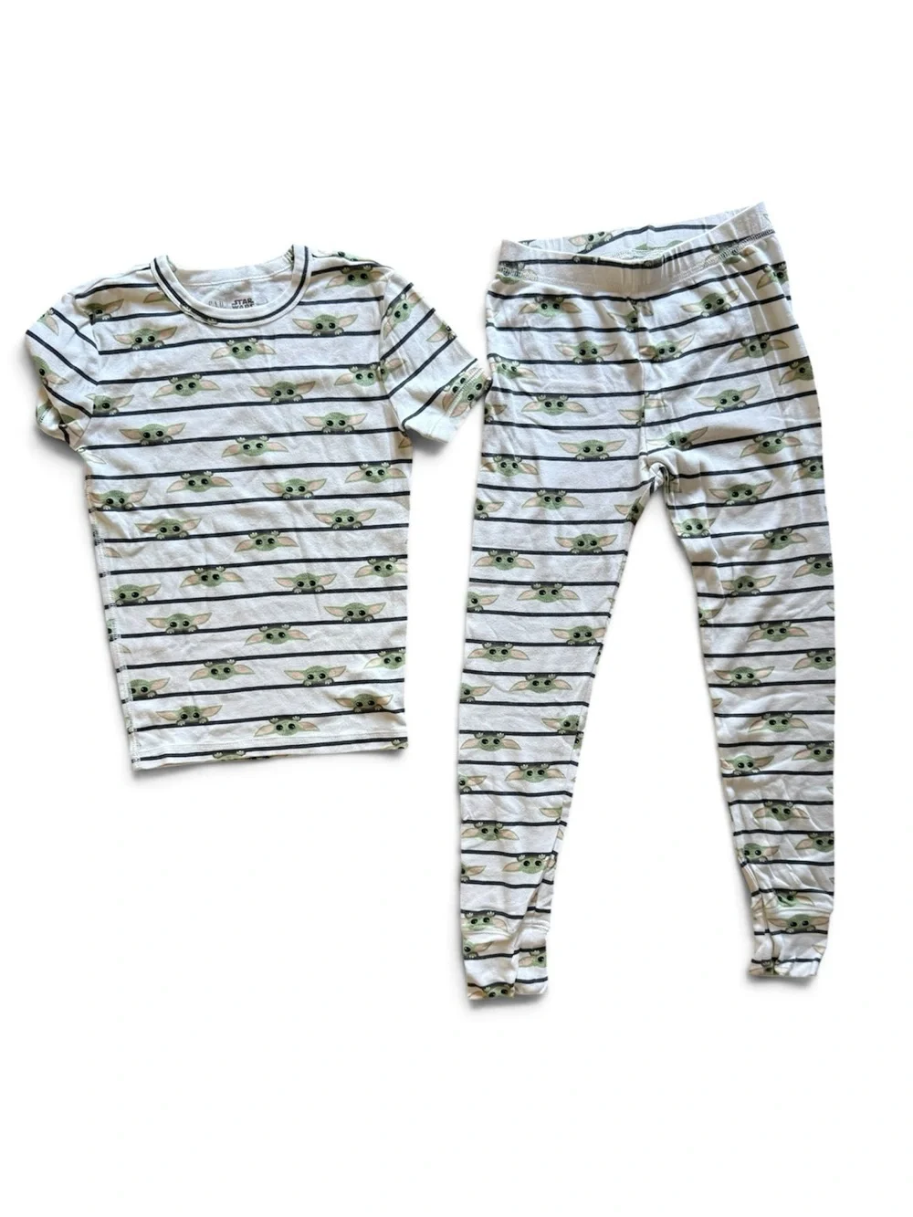 GAP White and Green Striped baby Yoda Pajama Set
